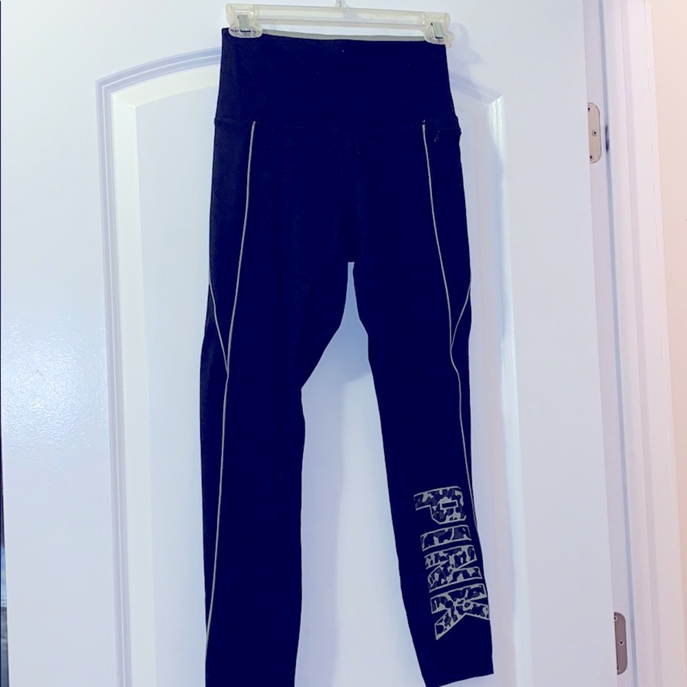 PINK camo yoga pants